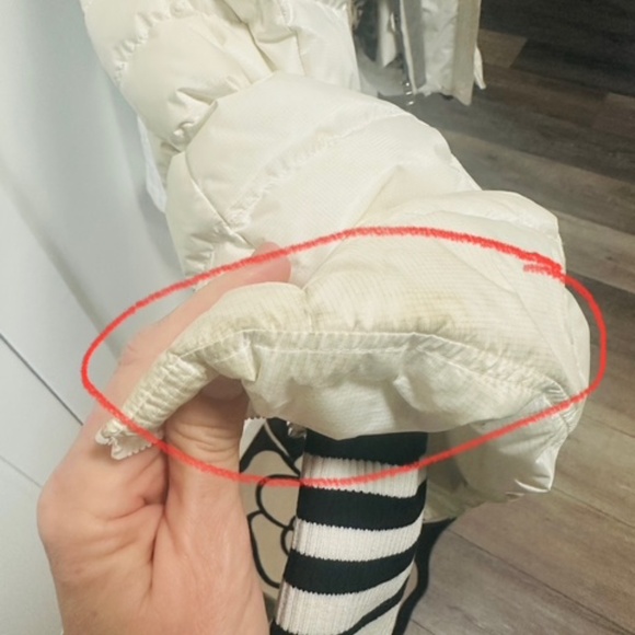 Bogner Lined Down Coat with Detachable Fox Fur Trim Collar in Size M/US 6 - Picture 8 of 16